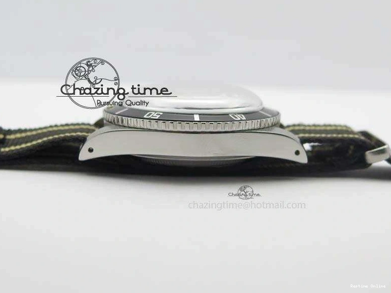 0220 Vintage 1680 Submariner No Date SS Black Dial On Nylon Strap A SoftTouch 3854